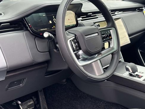 New 2026 Land Rover Range Rover SE image 20