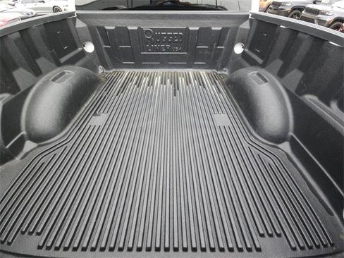 Used 2023 Ford F150 XLT image 10