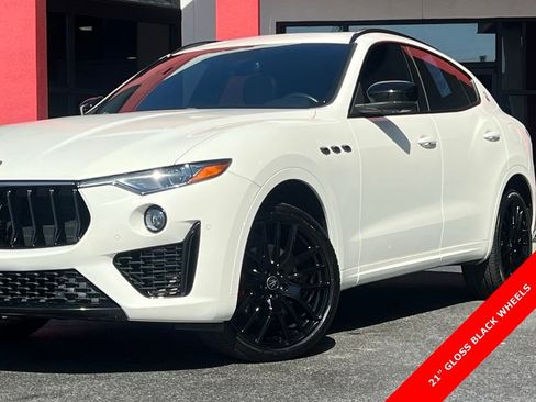 Used 2021 Maserati Levante AWD/4WD image 2