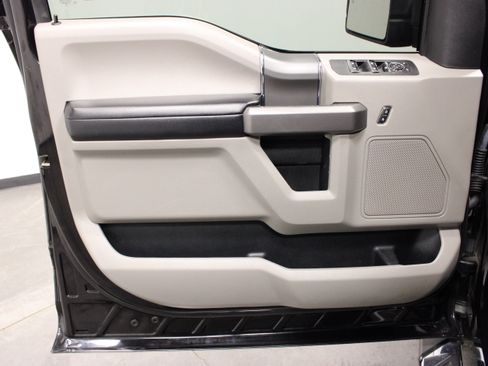 Used 2020 Ford F150 XLT w/ Equipment Group 302A Luxury RWD image 18