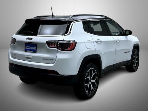 Used 2025 Jeep Compass Limited AWD/4WD image 5
