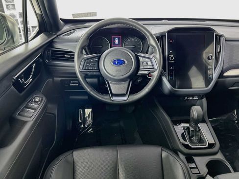 Used 2025 Subaru Forester Limited AWD/4WD image 24