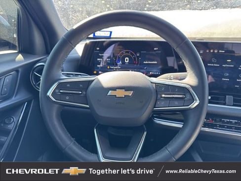 Certified 2026 Chevrolet Equinox LT w/ Convenience Package II image 18