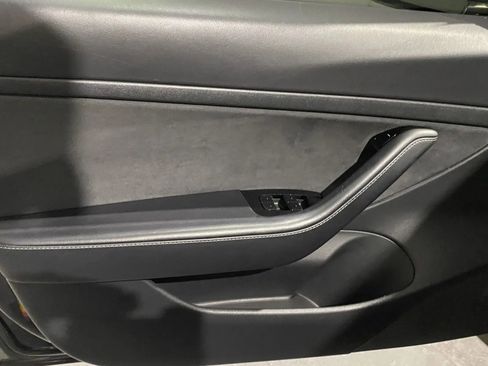 Used 2020 Tesla Model 3 image 12