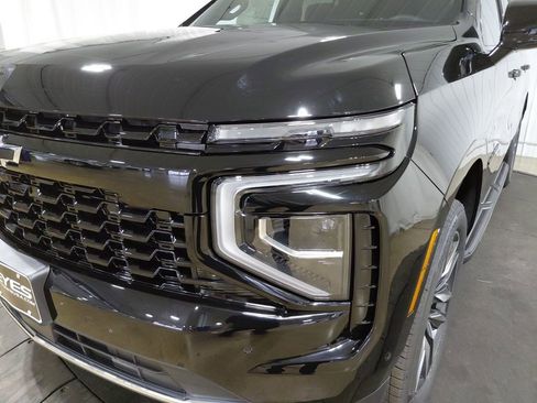 New 2026 Chevrolet Suburban LS w/ LS Custom Edition AWD/4WD image 13