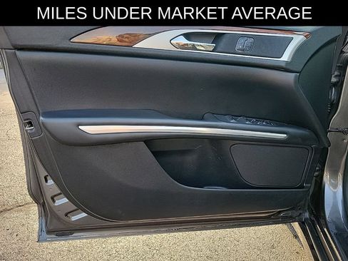 Used 2016 Lincoln MKZ w/ Equipment Group 300A Reserve FWD image 18