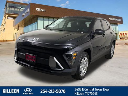 New 2026 Hyundai Kona SE FWD image 3