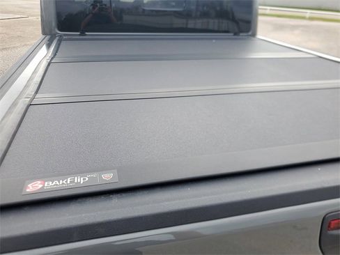 Used 2022 Jeep Gladiator Rubicon w/ LED Lighting Group image 5