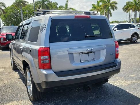 Used 2017 Jeep Patriot Latitude FWD image 4