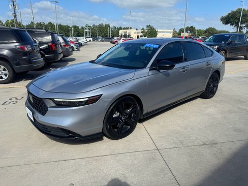 Certified 2023 Honda Accord Sport image 4