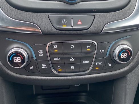 Used 2024 Chevrolet Equinox LT image 34