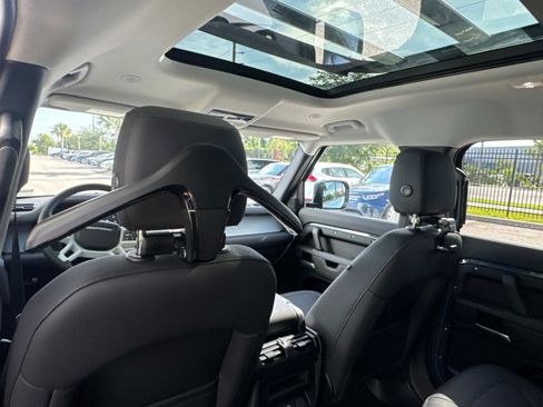 Certified 2025 Land Rover Defender 110 S image 15