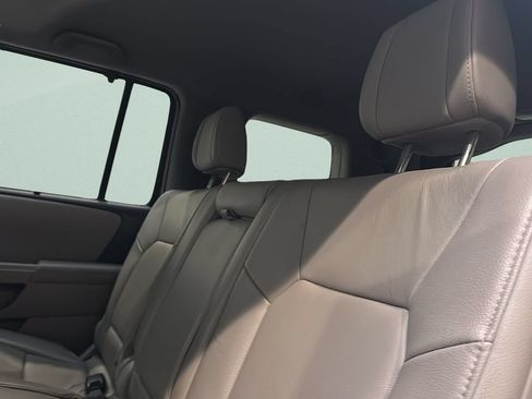 Used 2013 Honda Pilot Touring image 16