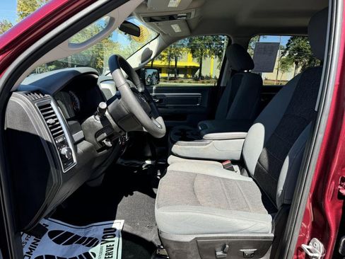 Used 2019 RAM 1500 Classic Warlock image 13