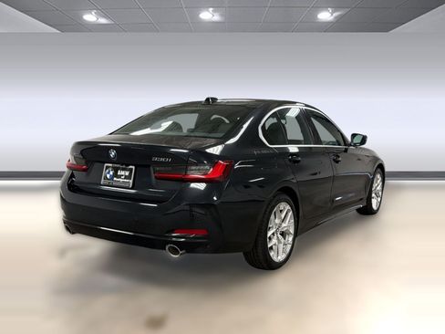 Used 2025 BMW 330i xDrive Sedan AWD/4WD image 8