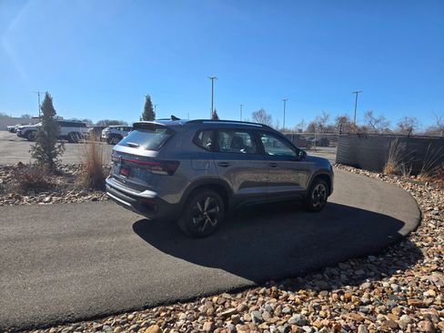 New 2026 Volkswagen Taos S image 5