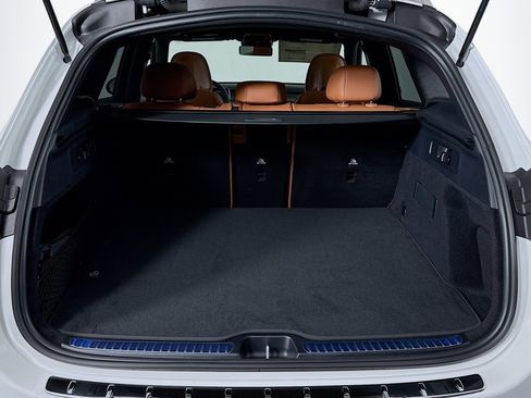 New 2026 Mercedes-Benz GLC 300 image 22