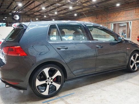 Used 2017 Volkswagen GTI S FWD image 13