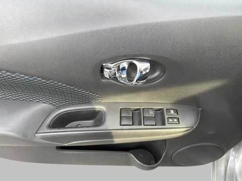 Used 2014 Nissan Versa Note SV image 12