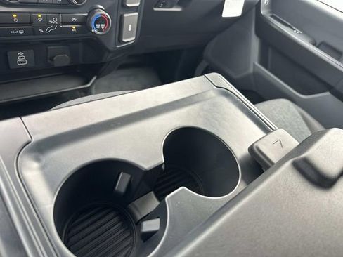 New 2025 Ford F150 XL w/ Equipment Group 103A High image 31