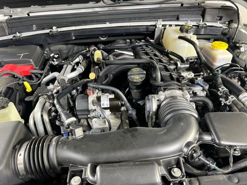 Used 2023 Jeep Wrangler Sahara w/ Safety Group image 29