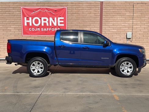 Used 2016 Chevrolet Colorado LT w/ LT Convenience Package RWD image 4