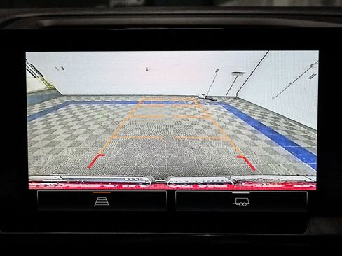 Used 2024 GMC Sierra 1500 SLE image 39