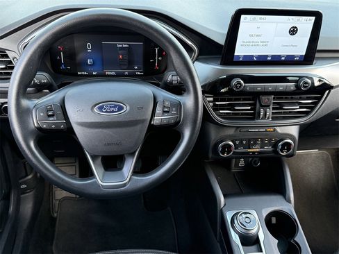 Used 2025 Ford Escape Active image 11