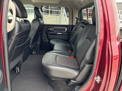 Used 2017 RAM 1500 Laramie w/ Convenience Group AWD/4WD image 15