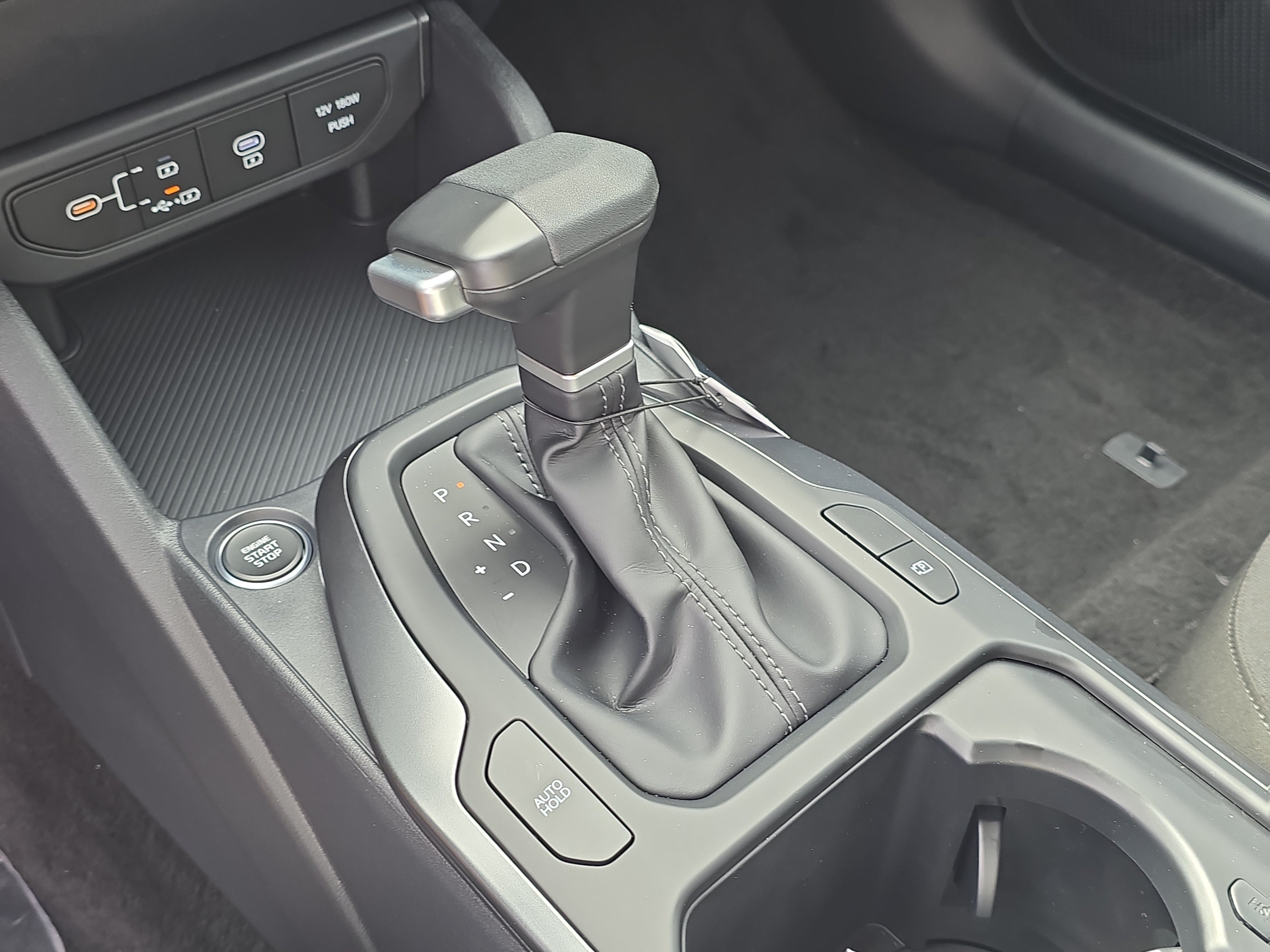 New 2026 Kia K4 FWD image 25