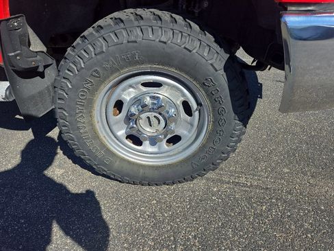Used 2019 Ford F250 XL w/ Power Equipment Group AWD/4WD image 9