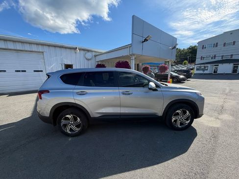 Used 2023 Hyundai Santa Fe SE AWD/4WD image 6