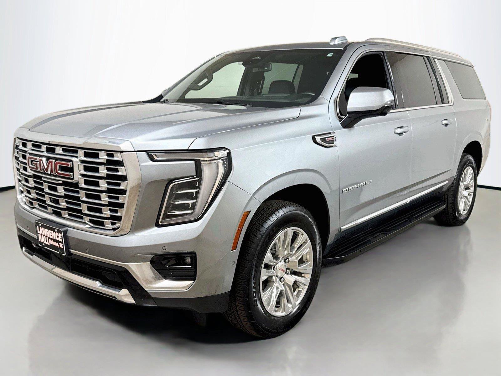 Certified 2025 GMC Yukon XL Denali AWD/4WD image 33