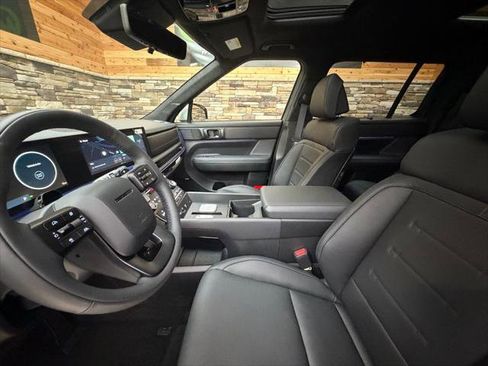 New 2026 Hyundai Santa Fe Calligraphy AWD/4WD image 16