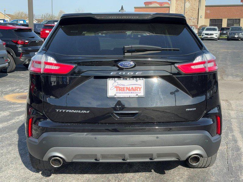 Used 2024 Ford Edge Titanium AWD/4WD image 5