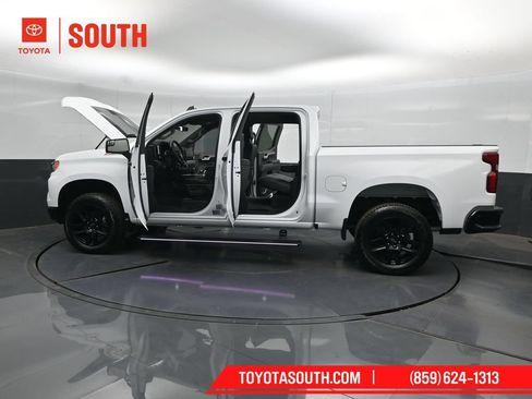 Used 2025 Chevrolet Silverado 1500 LT Trail Boss w/ Convenience Package II AWD/4WD image 54