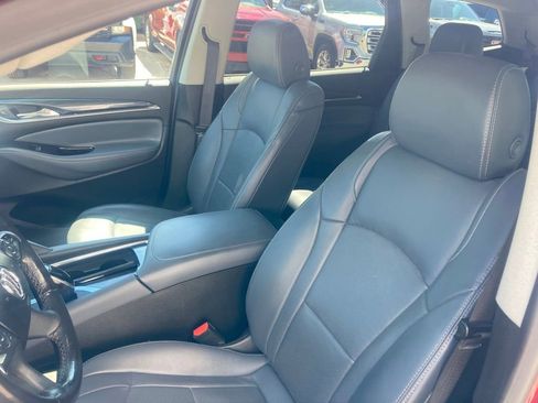 Certified 2019 Buick Enclave Essence AWD/4WD image 24