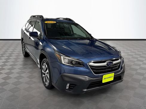 Used 2020 Subaru Outback Premium w/ Popular Package #1 AWD/4WD image 3