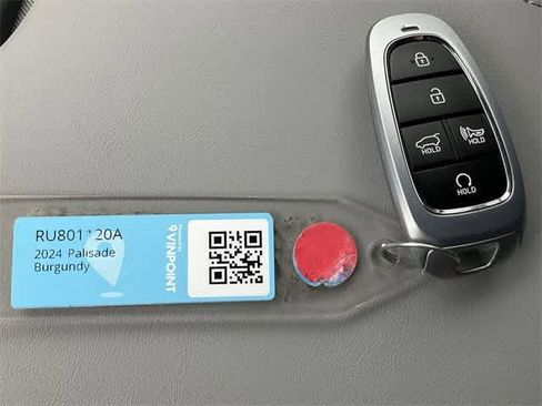 Used 2024 Hyundai Palisade SEL image 26