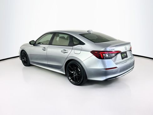 Used 2025 Honda Civic Sport image 5