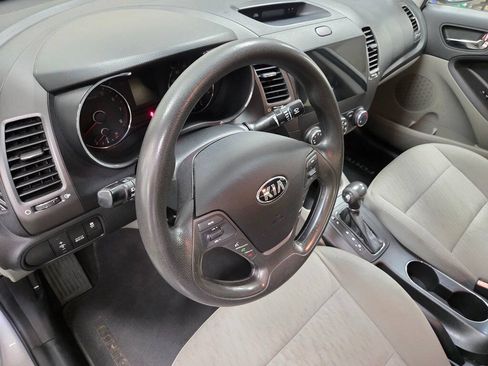 Used 2014 Kia Forte LX FWD image 27