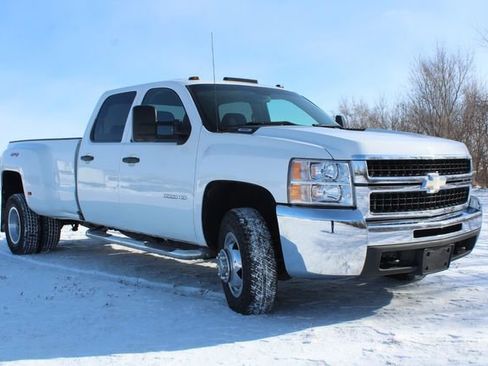 Used 2010 Chevrolet Silverado 3500 W/T image 6