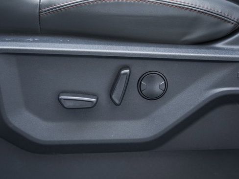 Certified 2025 Ford Expedition Active image 48