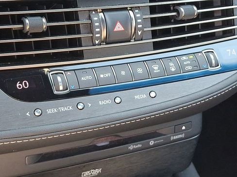 Used 2019 Lexus LS 500h 500h Base image 20