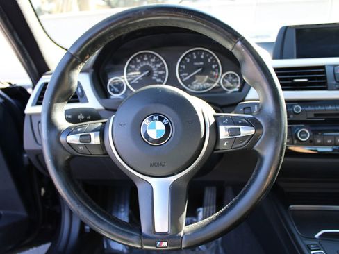 Used 2016 BMW 320i xDrive Sedan image 14