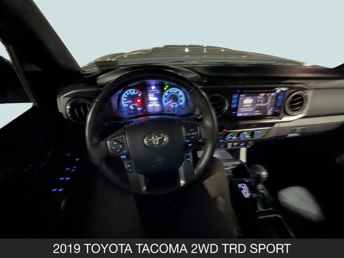 Used 2019 Toyota Tacoma TRD Sport w/ Exterior Package image 13
