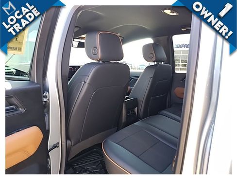 Used 2025 GMC Canyon AT4 w/ Nightfall Edition AWD/4WD image 43