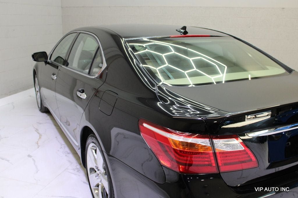 Used 2011 Lexus LS 460 L w/ Luxury Value Edition RWD image 8