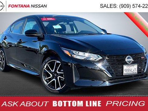 Certified 2025 Nissan Sentra SR w/ SR Premium Package image 1