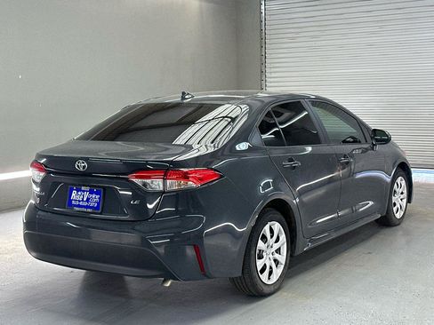 Used 2025 Toyota Corolla LE FWD image 7
